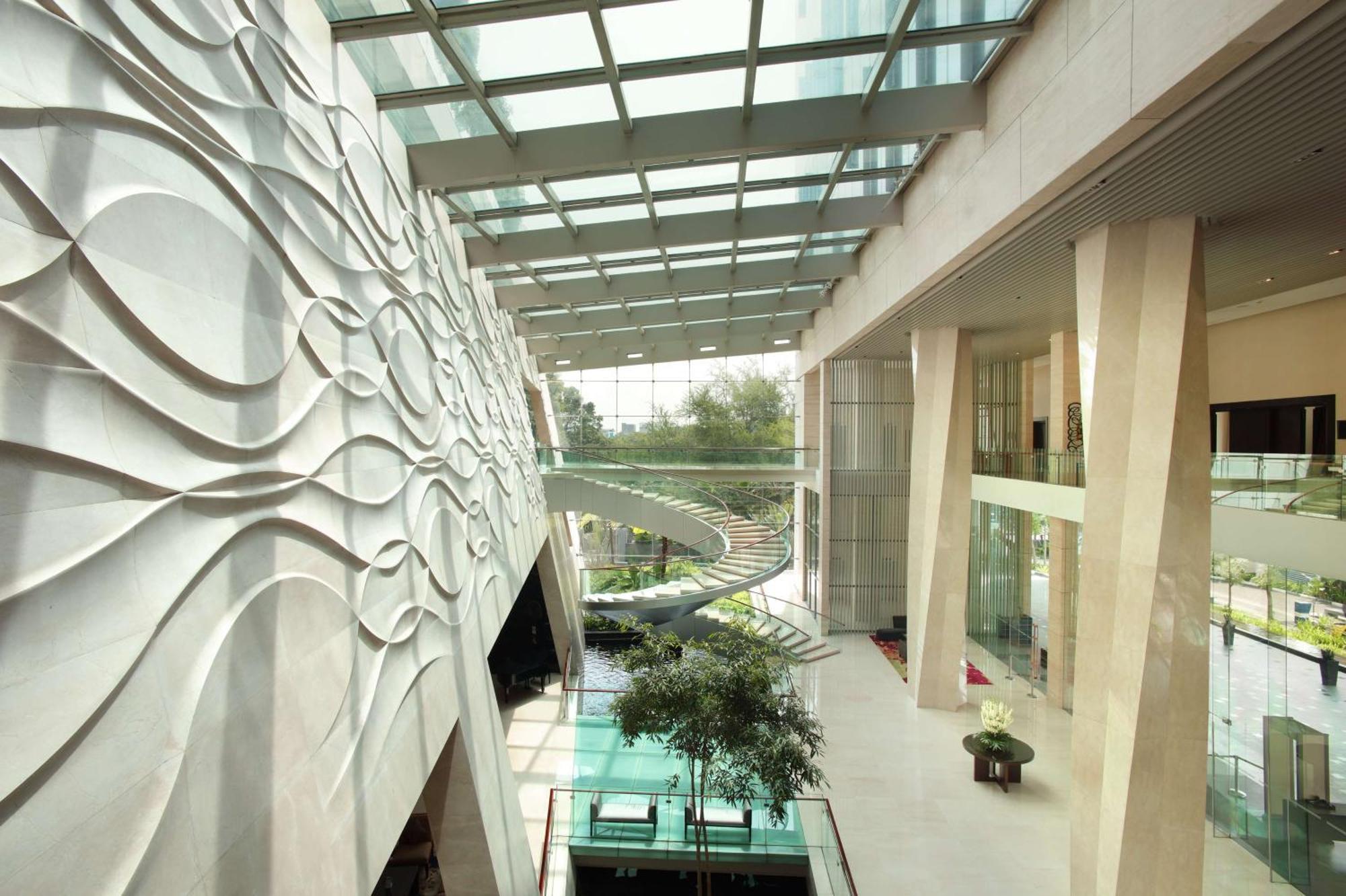 Hilton Bandung Hotel Exterior foto